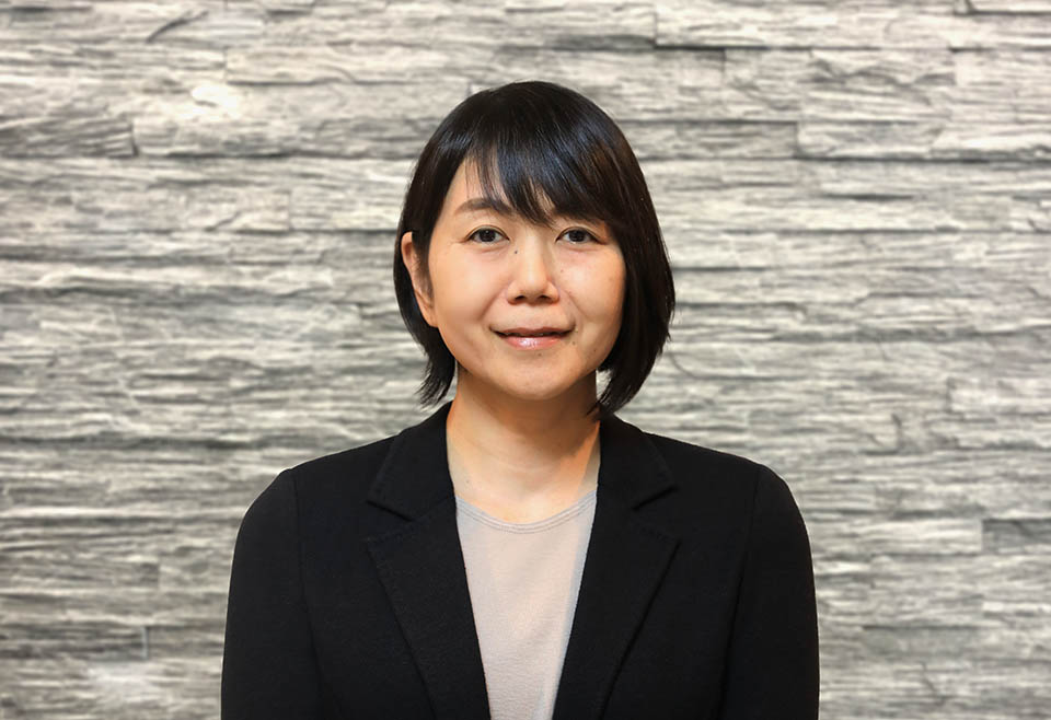 長井佳子